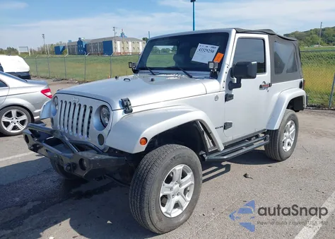 2007 Jeep Wrangler Sahara из США, поврежденный, VIN 1J8FA54167L209011